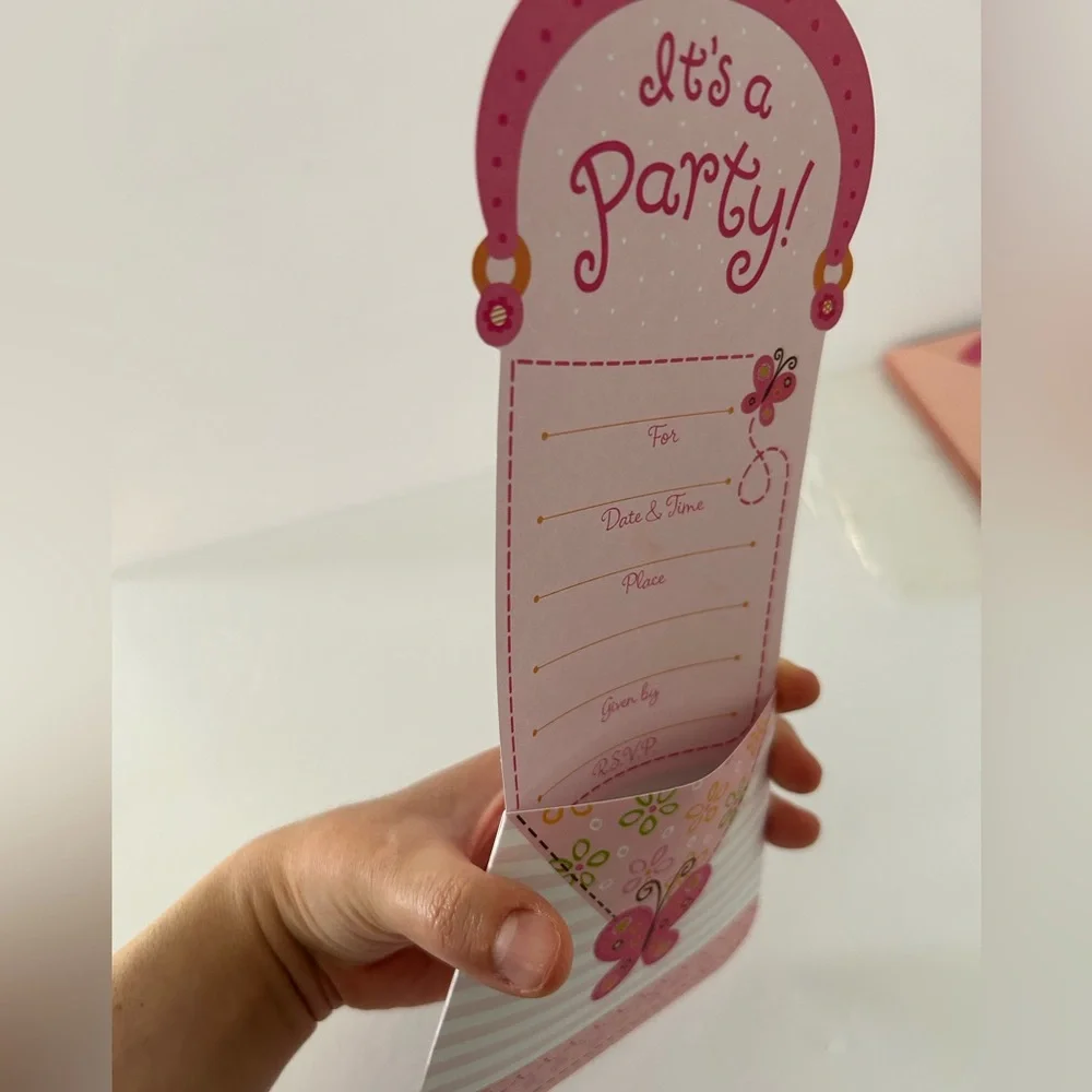 🦋 5/$25 - (2010) “It’s A Party” Purse Shaped Invitation Cards by Carlton Cards